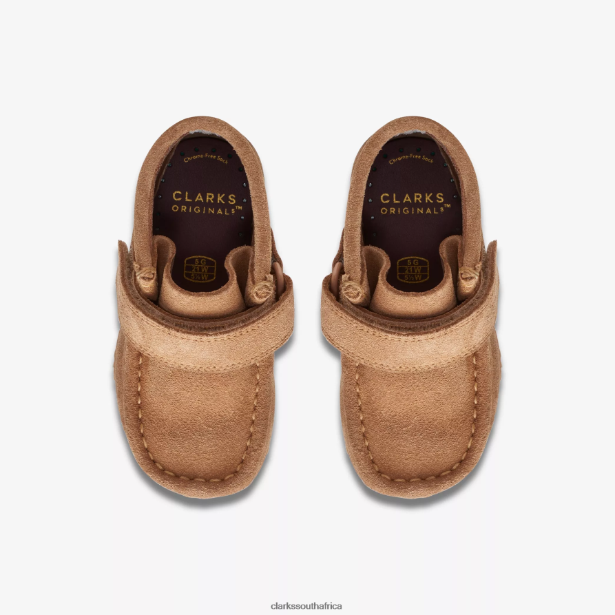 2Z8V2H1014 Wallabee Boot Toddler Clarks Wheat Suede