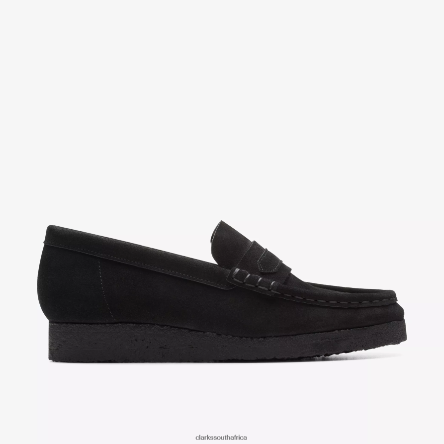 2Z8V2H239 Wallabee Loafer Clarks Black Suede