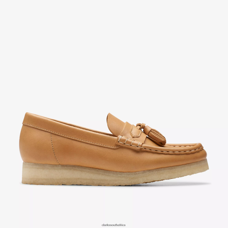 2Z8V2H240 Wallabee Loafer Clarks Mid Tan Leather