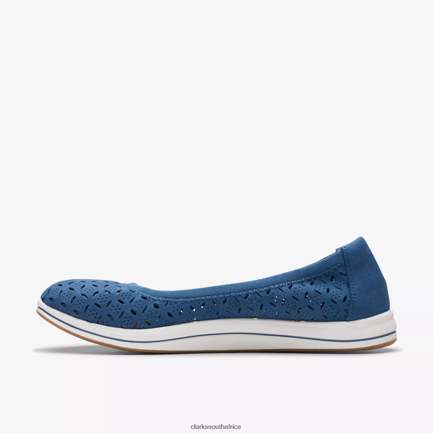 2Z8V2H267 Breeze Roam Clarks Blue