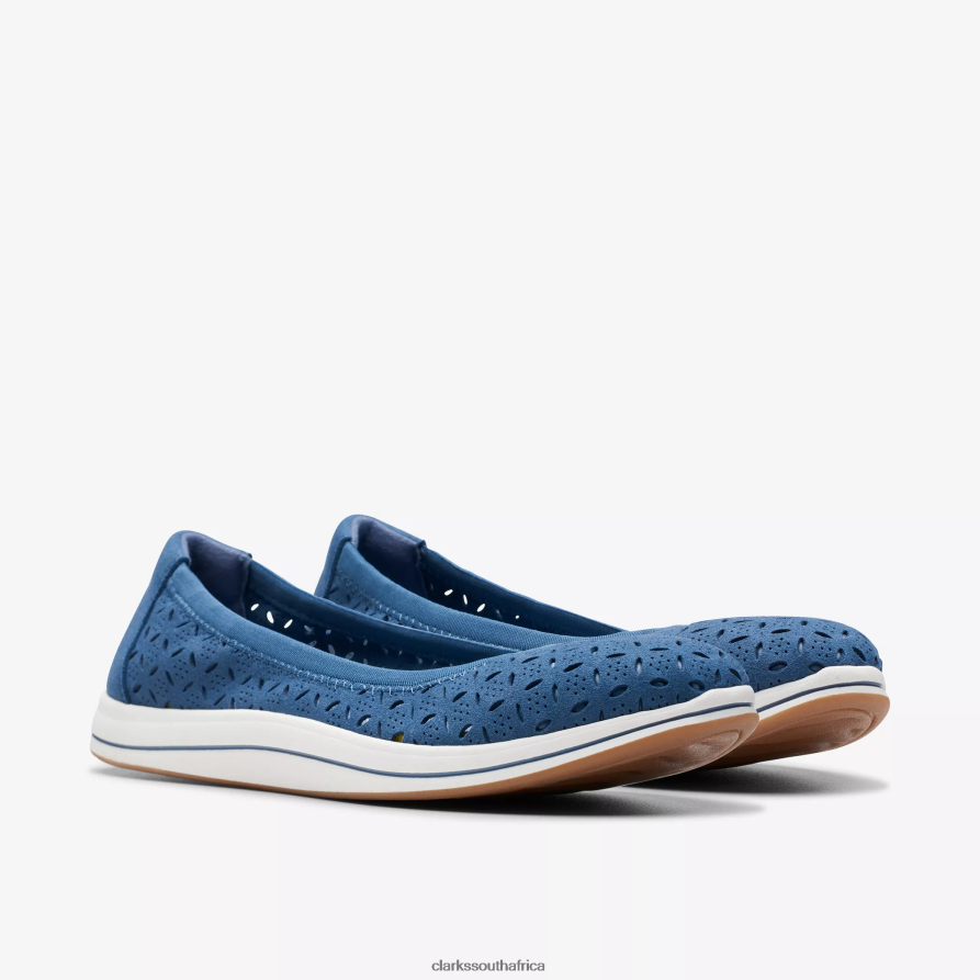 2Z8V2H267 Breeze Roam Clarks Blue