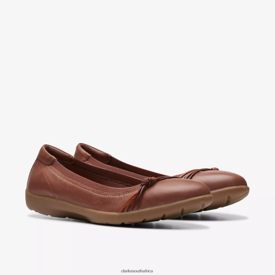 2Z8V2H306 Meadow Rae Clarks Tan Leather