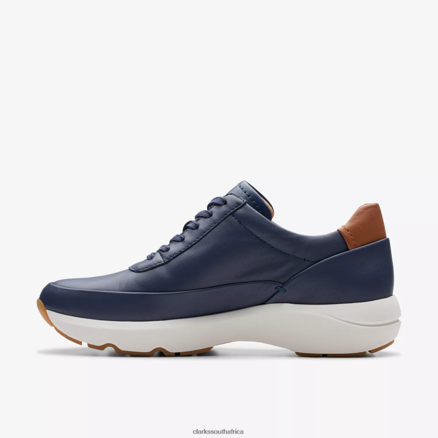 2Z8V2H322 Tivoli Zip Clarks Navy Leather