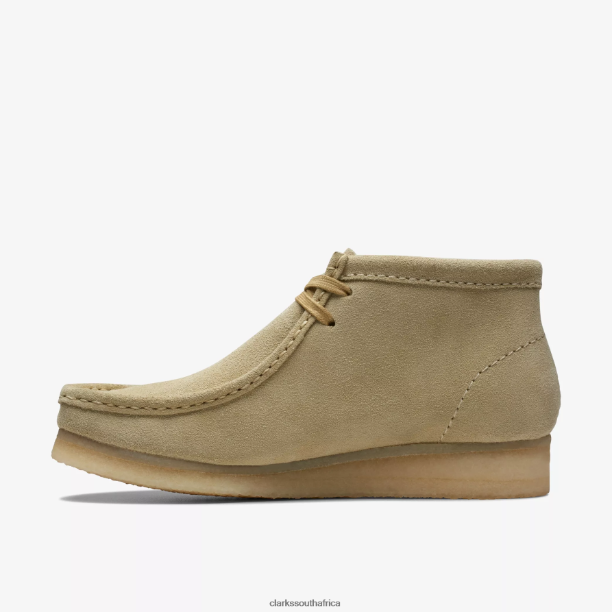 2Z8V2H380 Wallabee Boot Clarks Maple Suede