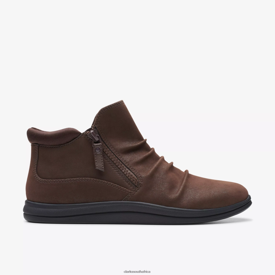 2Z8V2H411 Breeze Range Clarks Dark Brown