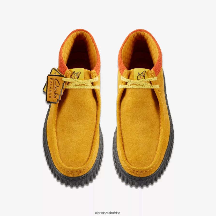 2Z8V2H424 Torhill Explore x Pok¨¦mon Clarks Yellow Suede