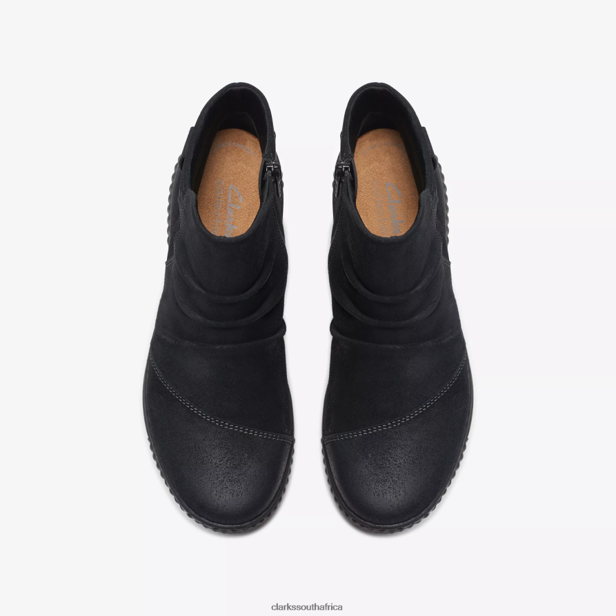 2Z8V2H465 Caroline Derby Clarks Black Suede