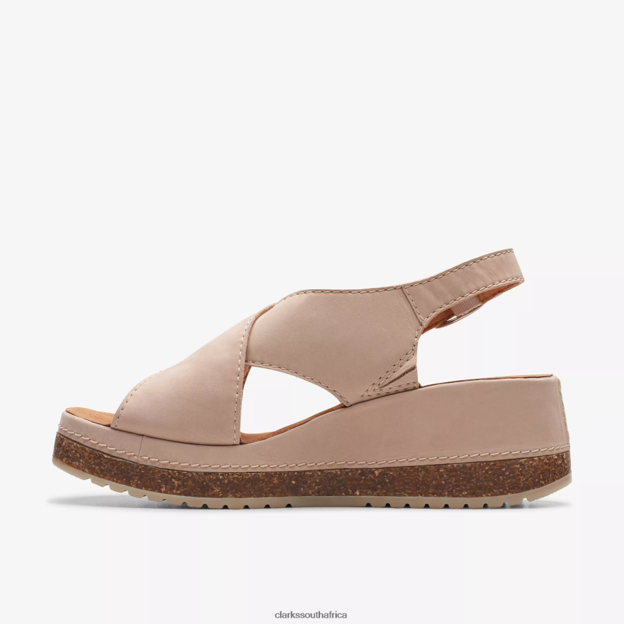 2Z8V2H5 Kassanda Step Clarks Sand Nubuck