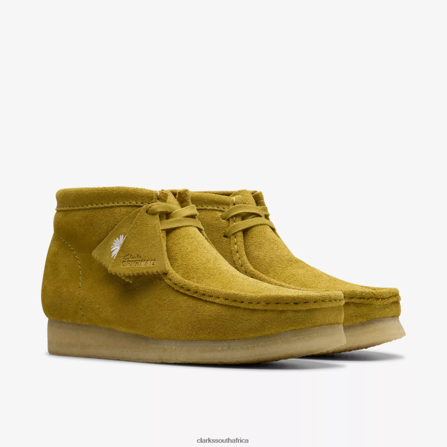 2Z8V2H666 Wallabee Boot Clarks Olive Suede