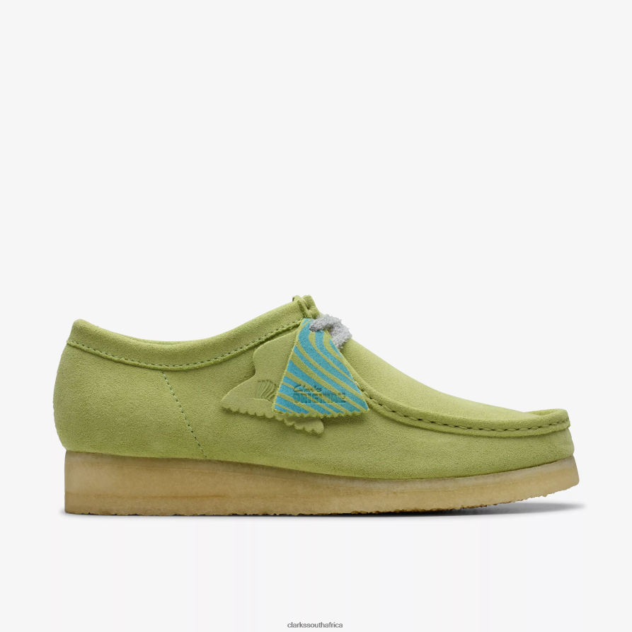 2Z8V2H672 Wallabee Pale Lime Suede Clarks undefined