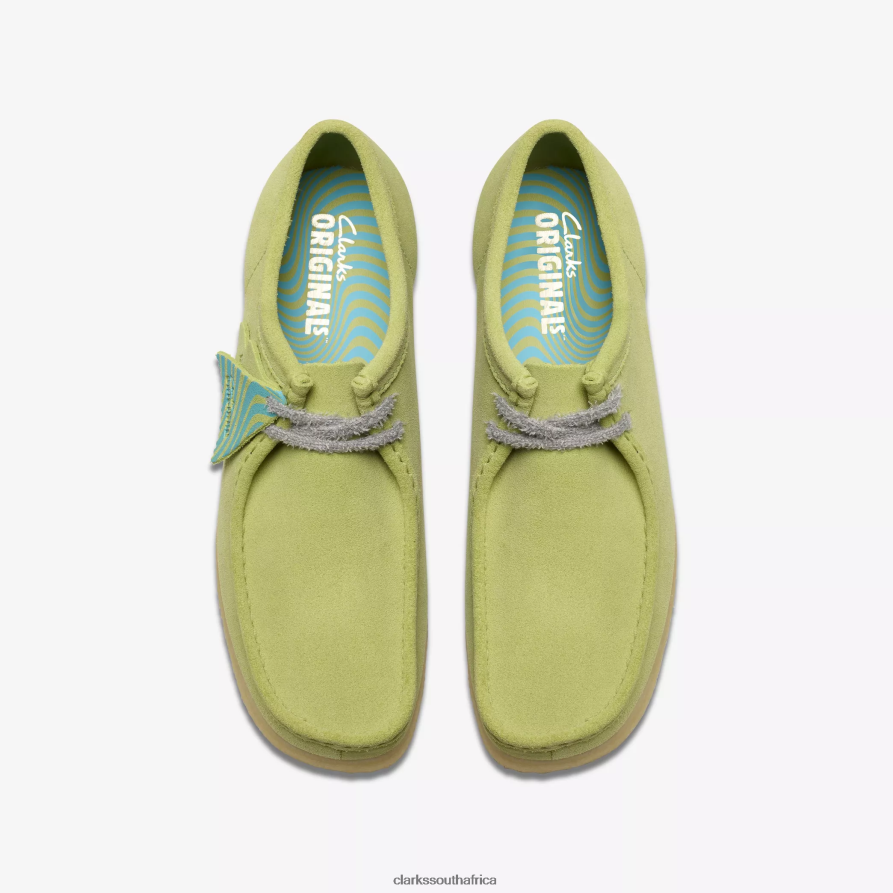 2Z8V2H672 Wallabee Pale Lime Suede Clarks undefined