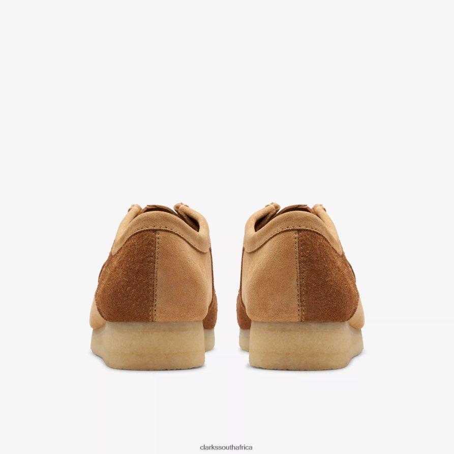 2Z8V2H676 Wallabee Tan Combination Clarks undefined