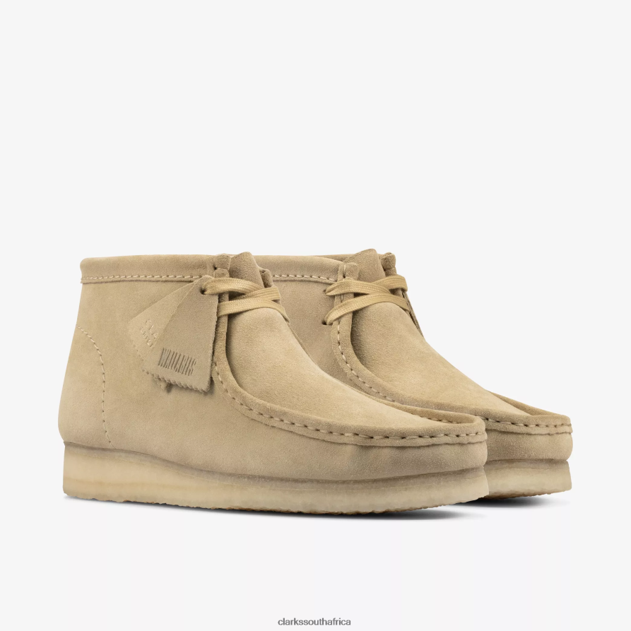 2Z8V2H681 Wallabee Boot Clarks Maple Suede