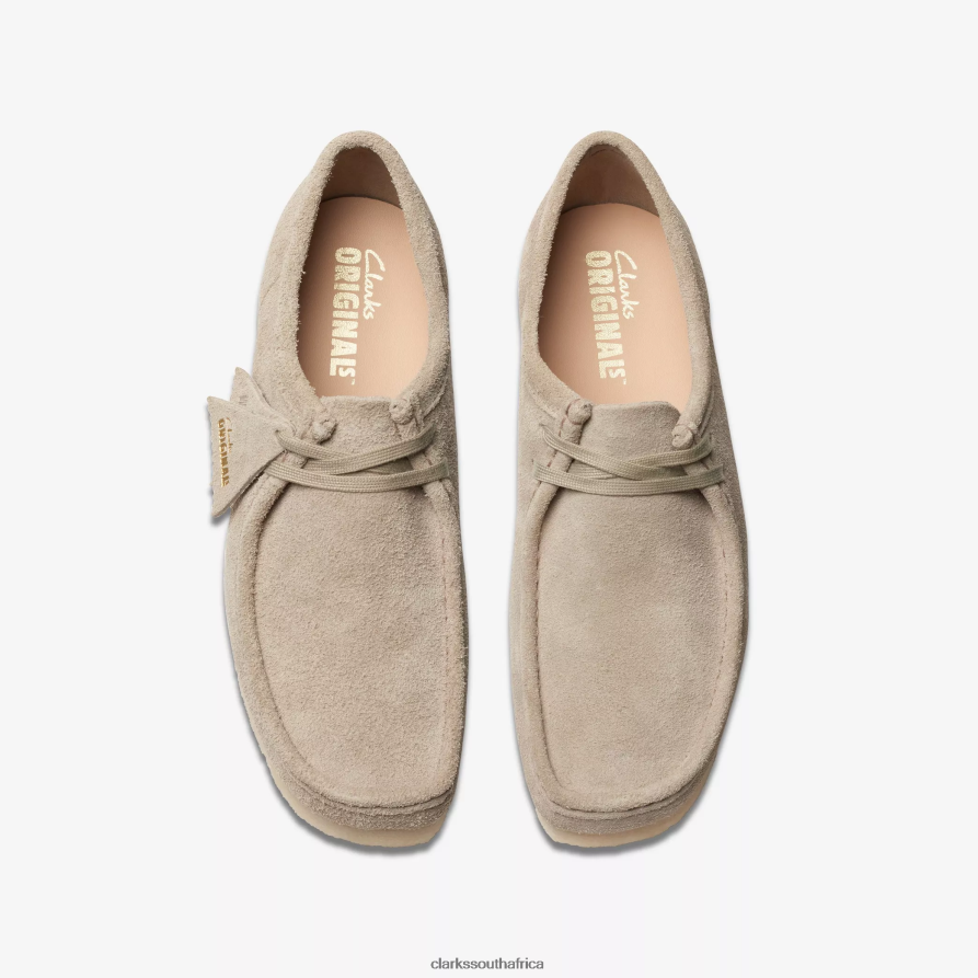 2Z8V2H684 Wallabee Clarks Pale Grey Suede