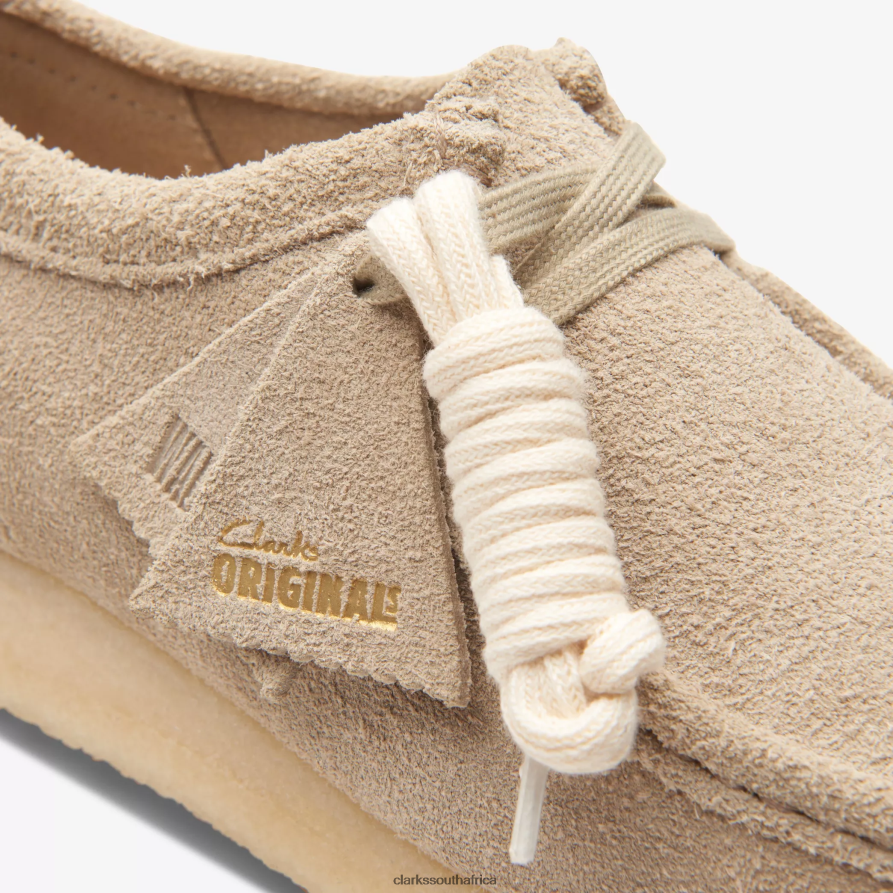 2Z8V2H684 Wallabee Clarks Pale Grey Suede