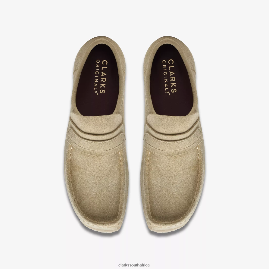 2Z8V2H685 Wallabee Loafer Clarks Maple Suede