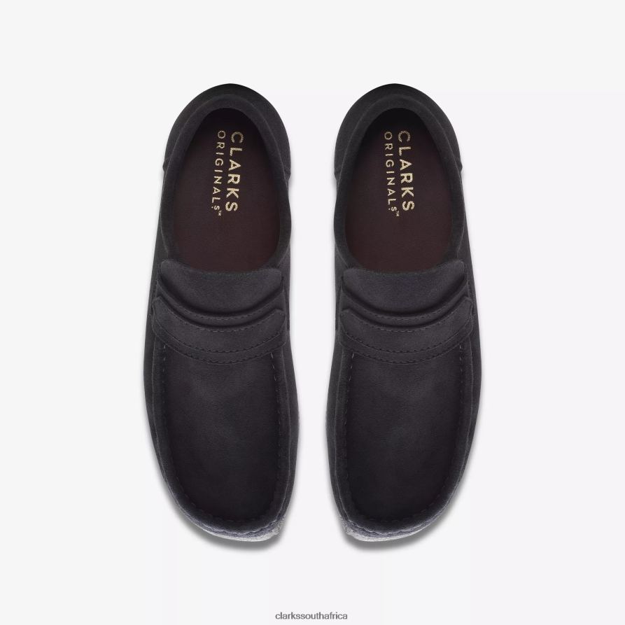 2Z8V2H686 Wallabee Loafer Clarks Black Suede