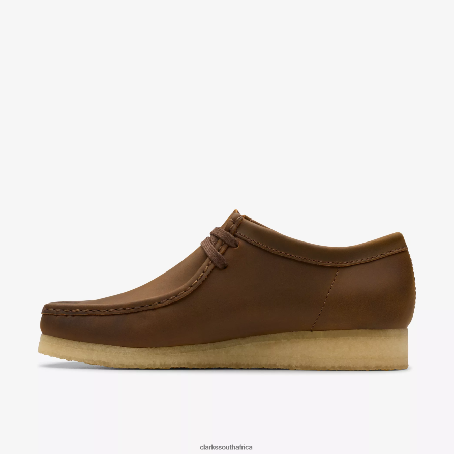 2Z8V2H692 Wallabee Clarks Beeswax