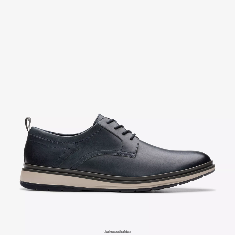 2Z8V2H699 Chantry Lo Clarks Navy Leather