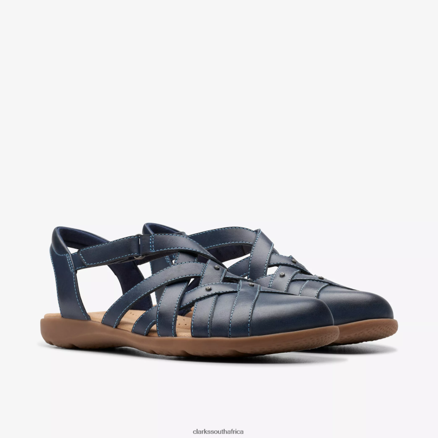 2Z8V2H92 Elizabelle Sea Clarks Navy Leather