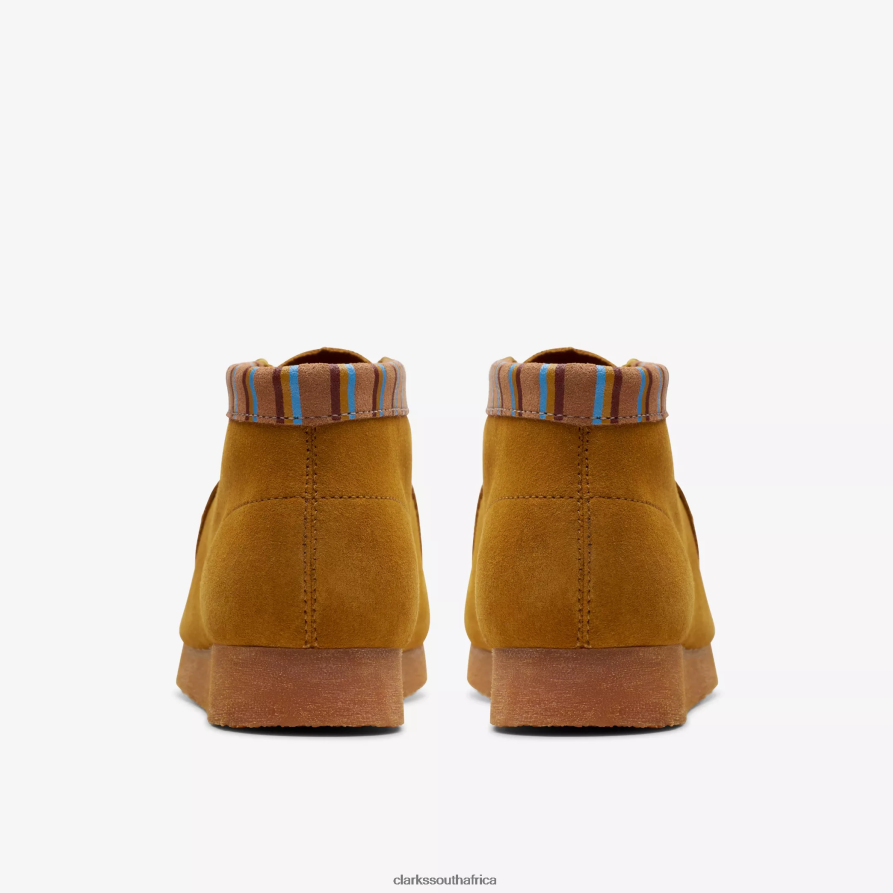 2Z8V2H991 Wallabee Boot Older Clarks Mustard