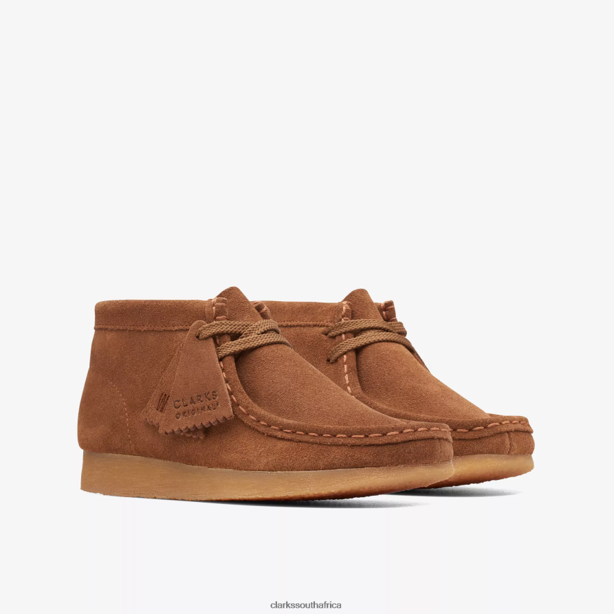 2Z8V2H996 Wallabee Boot Older Clarks Cola Suede