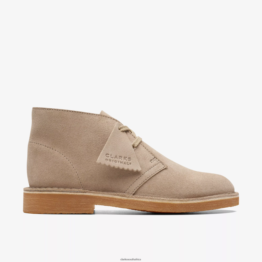 2Z8V2H984 Desert Boot Older Clarks Sand