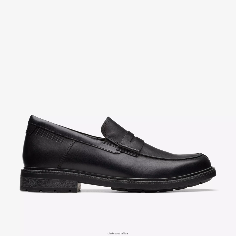 2Z8V2H737 Un Shire Step Clarks Black Leather