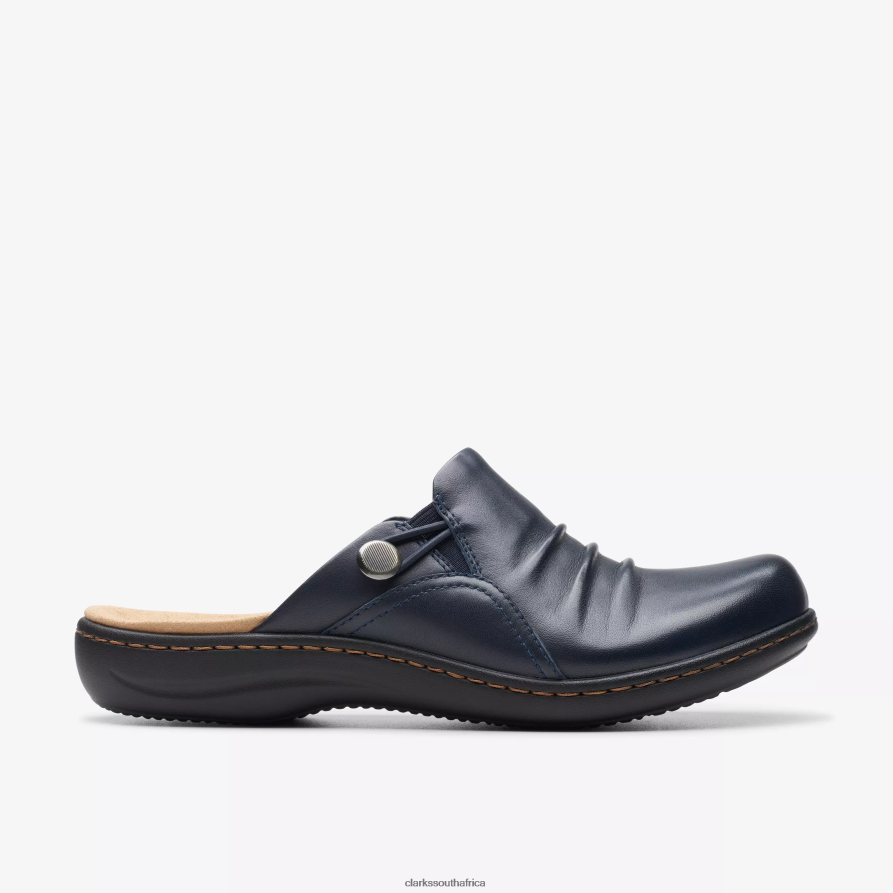 2Z8V2H596 Laurieann Bay Clarks Navy Leather