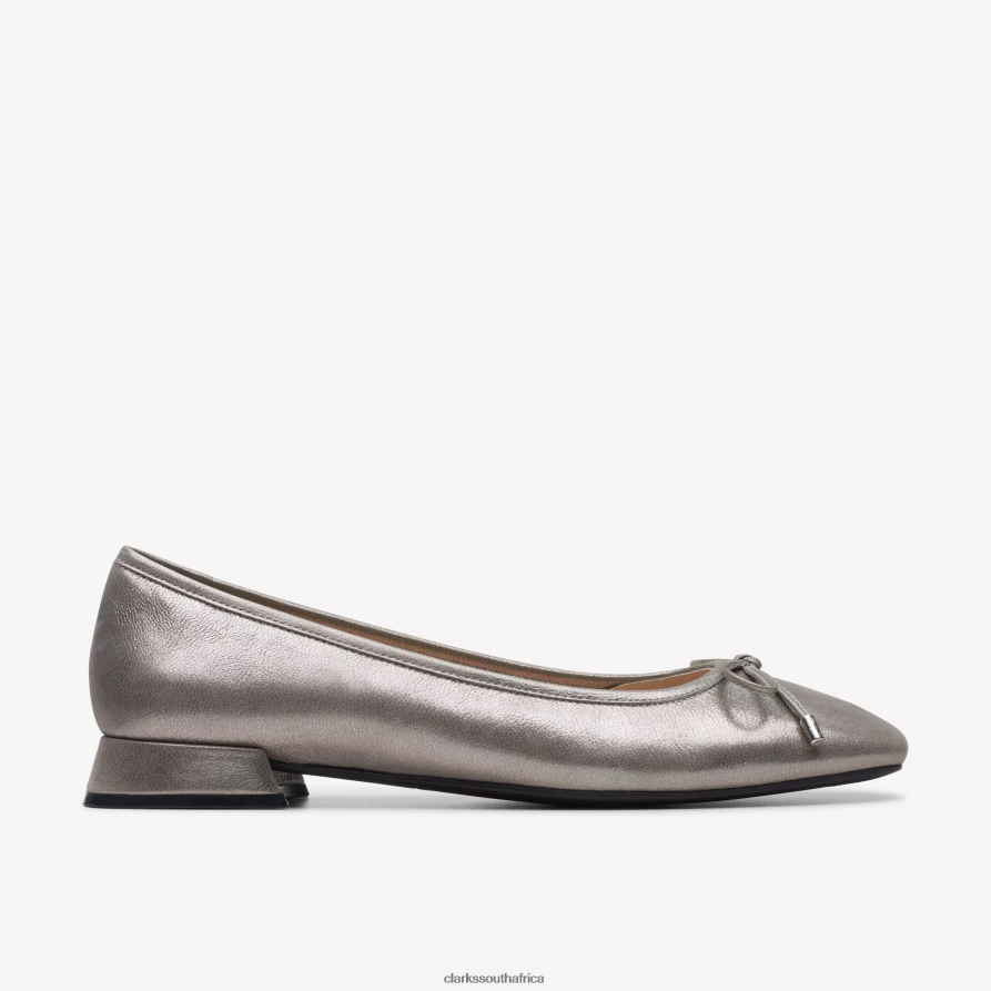 2Z8V2H303 Ubree 15 Step Clarks Metallic Leather